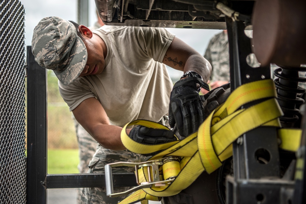 Kentucky Air Guard deploys 11 Fatality Search and Recovery Team members in wake of Hurricane Florence