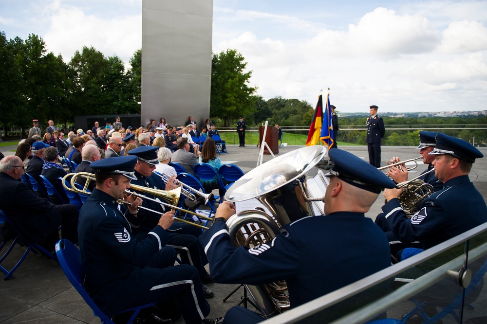 Berlin Airlift commemoration ceremony at the Air Force Memorial