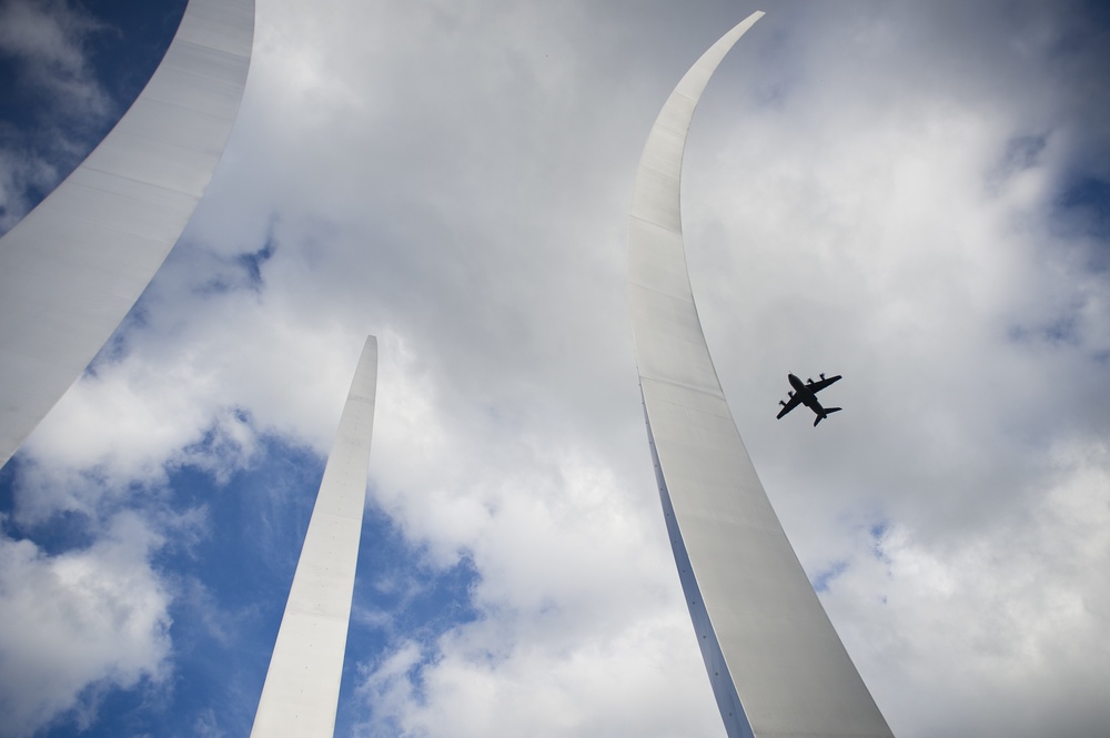 Berlin Airlift commemoration ceremony at the Air Force Memorial