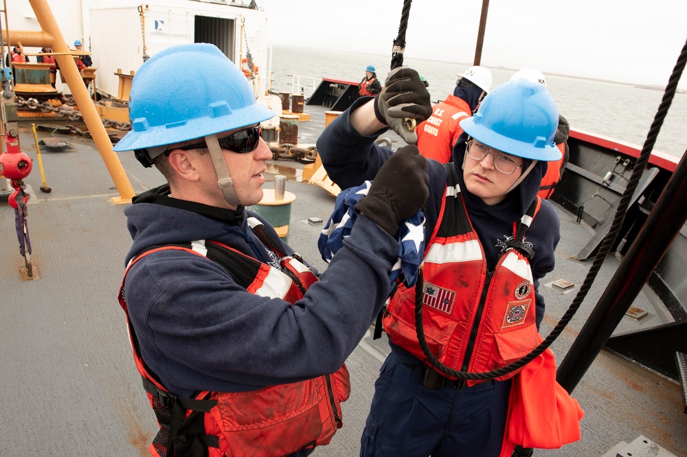 Coast Guard Cutter Healy conducts Arctic patrol in support of the Office of Naval Research