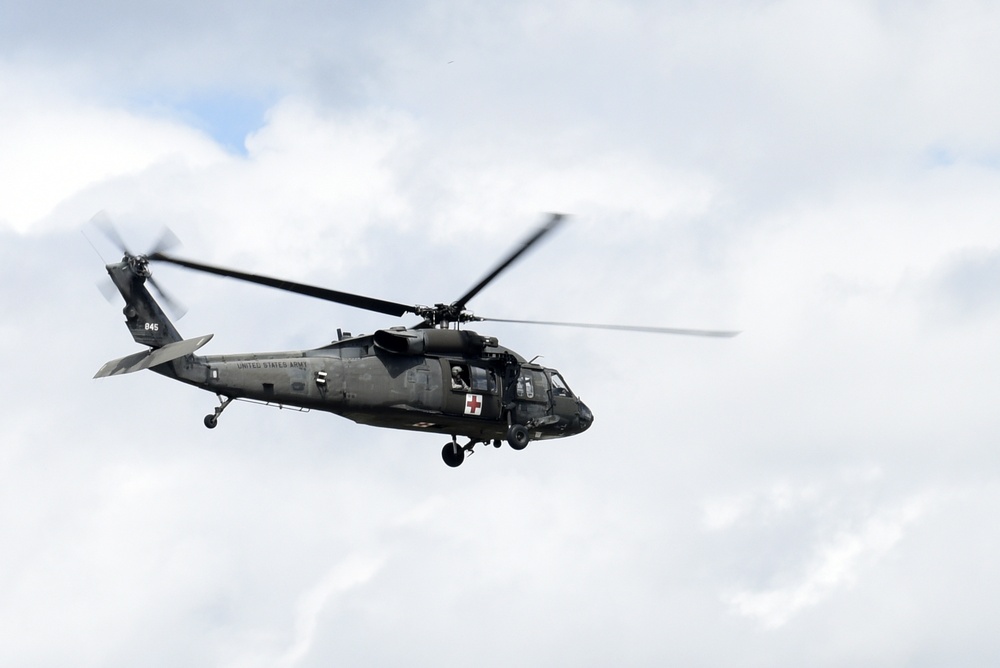 U.S. Army BlackHawk Departs North Carolina Air National Guard to Aid in Relief Following Hurricane Florence