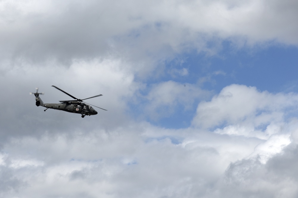 U.S. Army BlackHawk Departs North Carolina Air National Guard to Aid in Relief Following Hurricane Florence