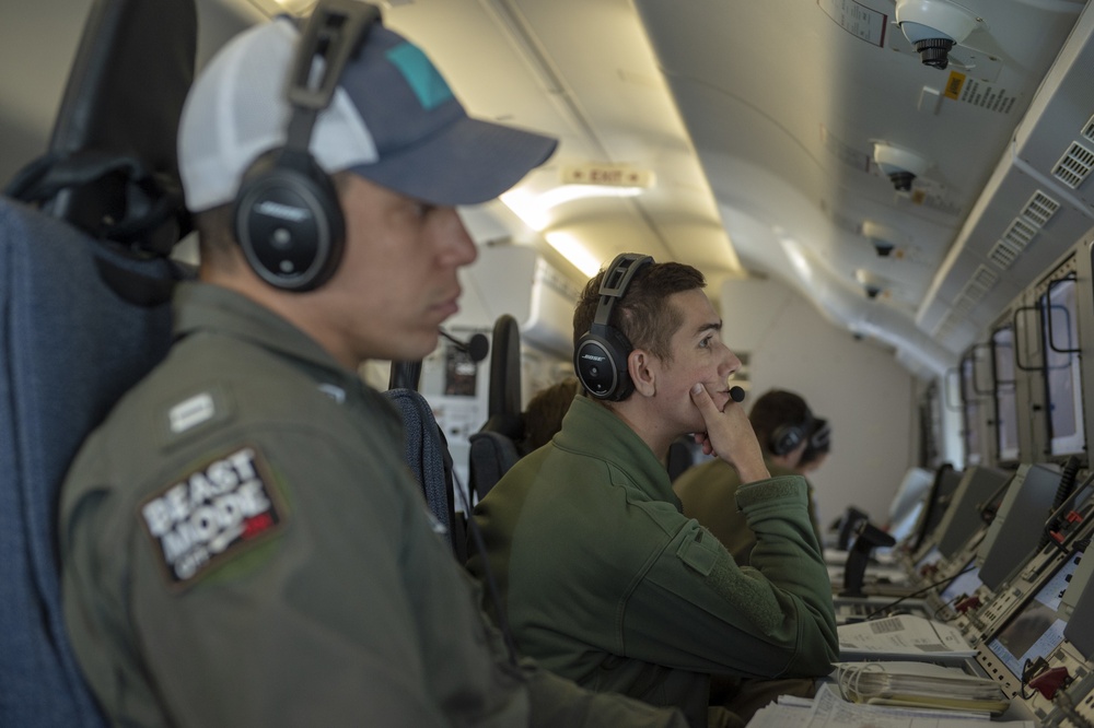 P-8A Poseidon Documents New Shallow-Water Mine Capability During Valiant Shield