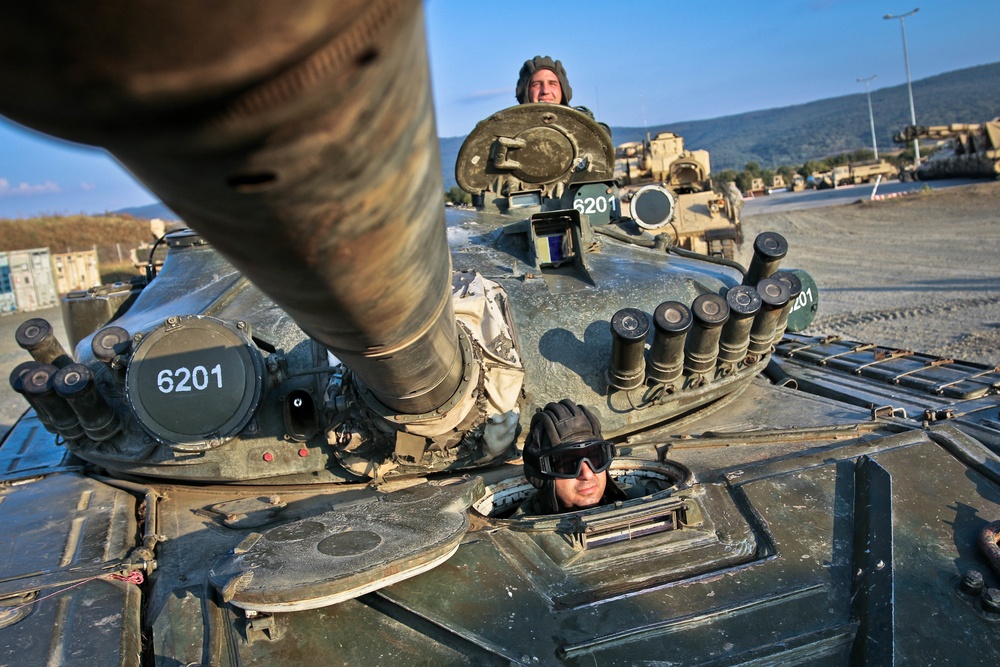 U.S. and Bulgarian Tank Exercise