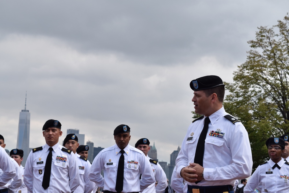 Soldiers Reenlist at the Feet of Lady Liberty