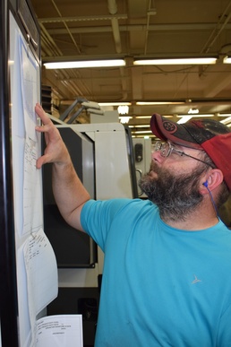 Crane Army Increases Efficiency with Visibility in Mind