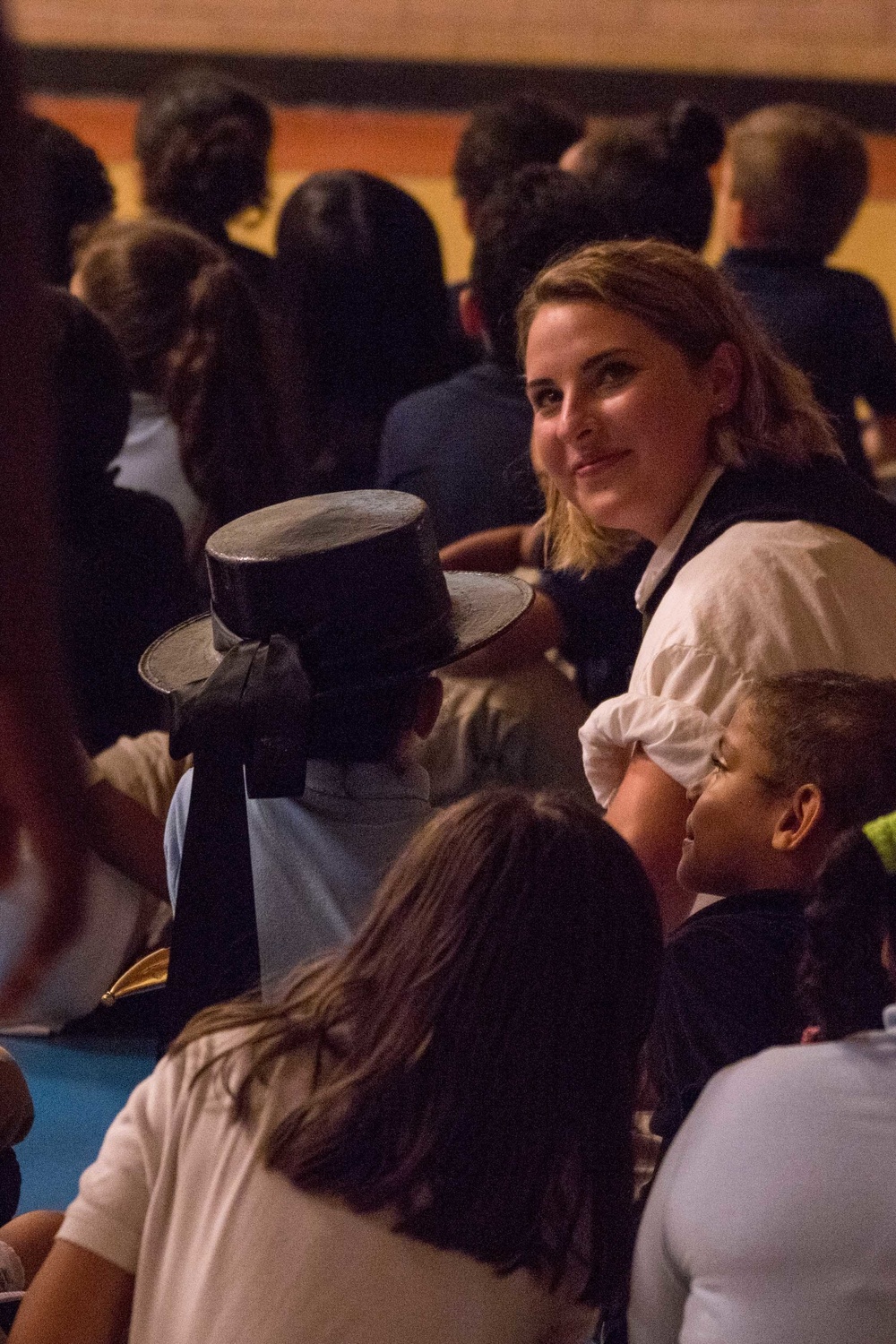 Sailors Present Historical Demonstration at Glickman Elementary School