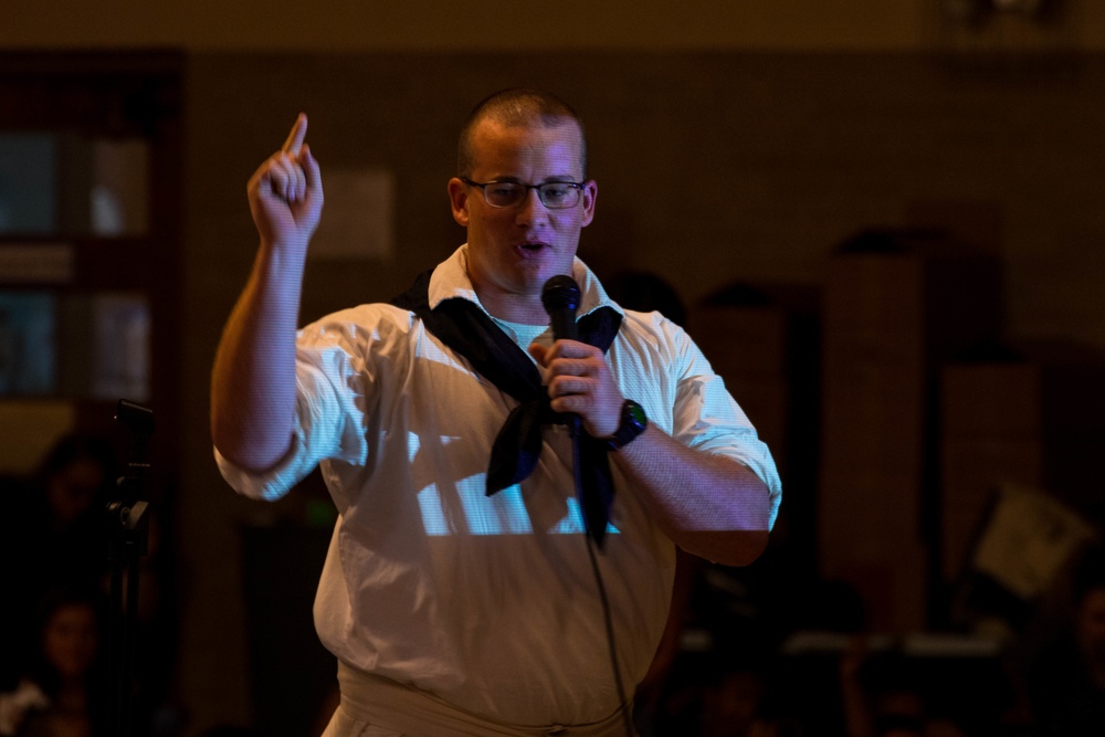 Sailors Present Historical Demonstration at Glickman Elementary School