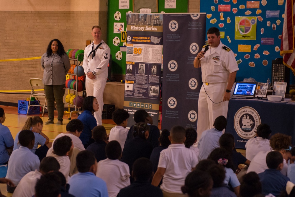 Sailors Present Historical Demonstration at Glickman Elementary School