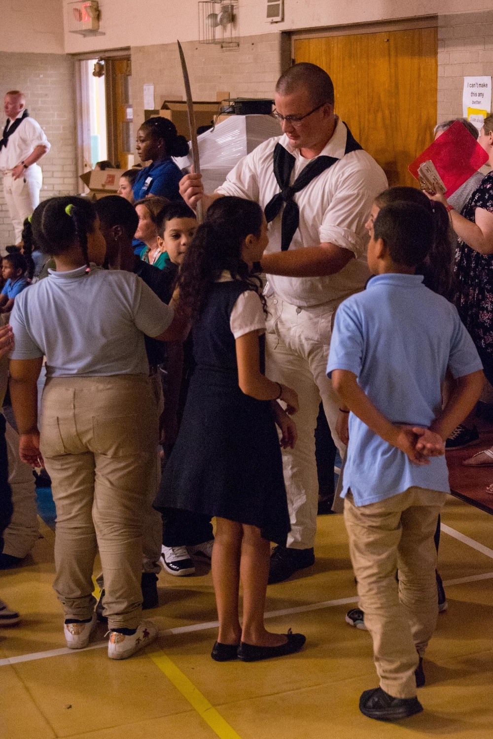 Sailors Present Historical Demonstration at Glickman Elementary School