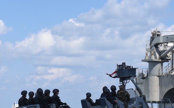 U.S., Egyptian, Jordanian forces exercise VBSS training