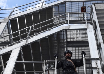 U.S., Egyptian, Jordanian forces exercise VBSS training
