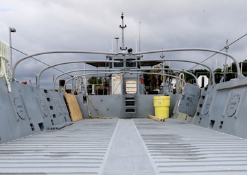 Righting the ship: LCM Operators Prepare for Hurricane Florence Relief Efforts