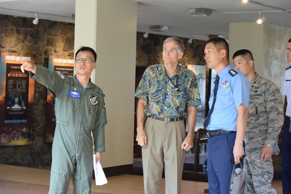 ROK-US alliance continues through unified Public Affairs training