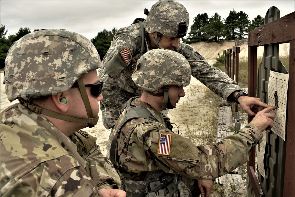 Soldiers conduct zero range