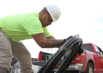 USACE Installs Temp Power for Shelter Sites in  Beaufort, NC