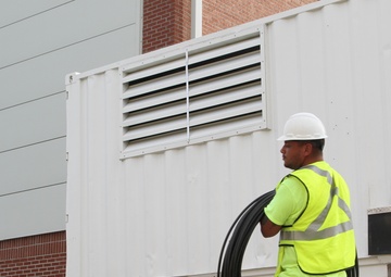 USACE Installs Temp Power for Shelter Sites in  Beaufort, NC