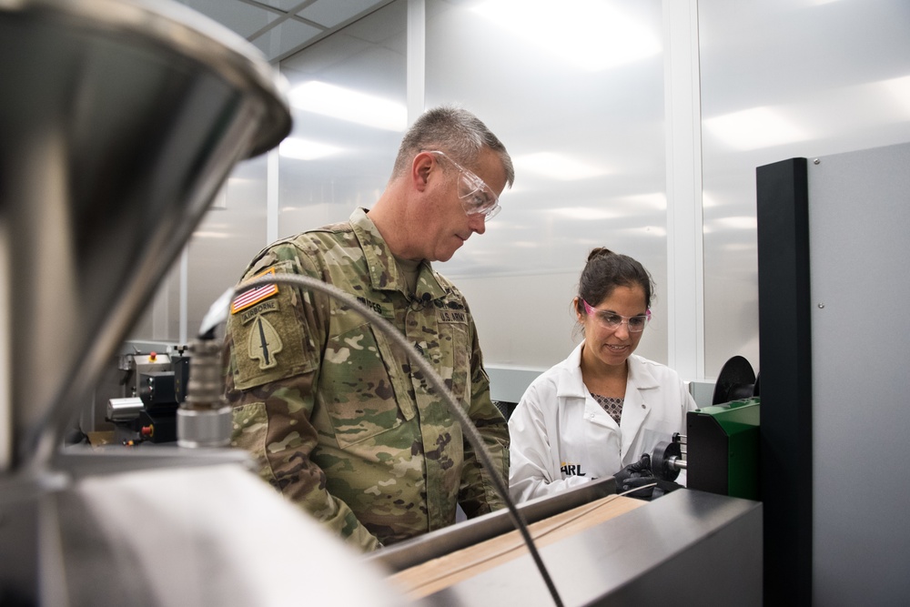 Labs top enlisted advisor meets with researchers