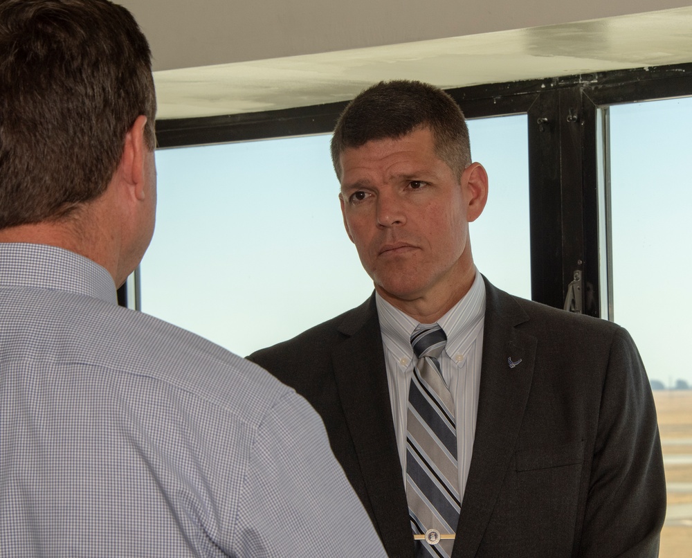 Hon. John Henderson Visits Travis AFB