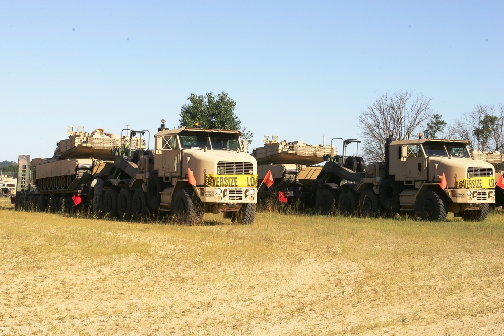 2015 Tracked Vehicle Ops at Fort McCoy