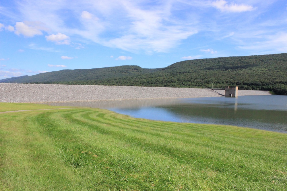 U.S. Army Corps of Engineers prepares for high water at Sayers Dam