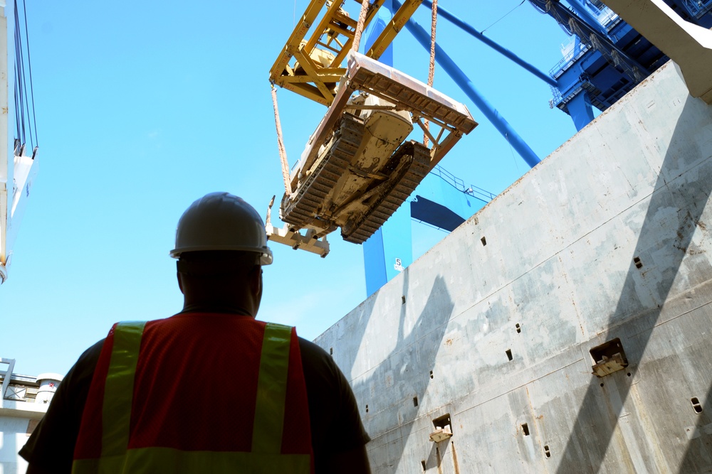 Engineers, Logisticians Redeploy Equipment From Europe