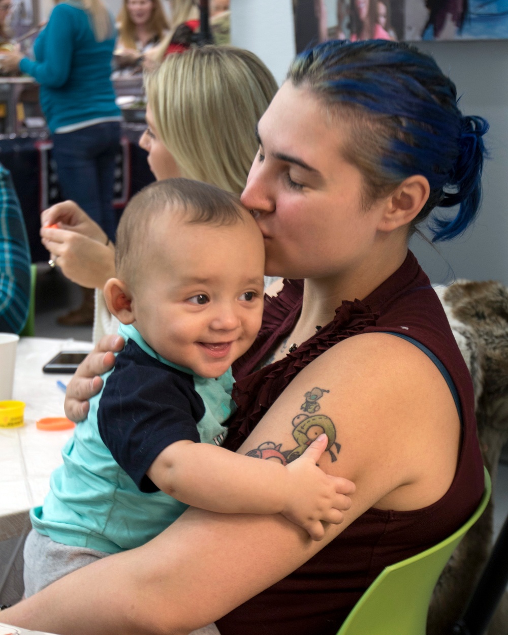 USO Special Delivery with Heidi Murkoff