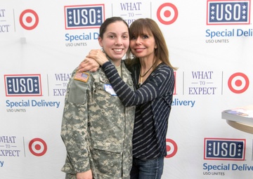 USO Special Delivery with Heidi Murkoff