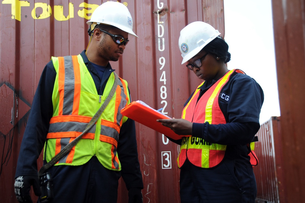 USCG Conducts Inspections at Port of Baltimore