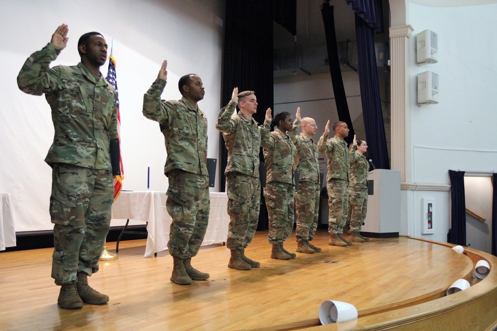New NCOs recite the NCO Creed