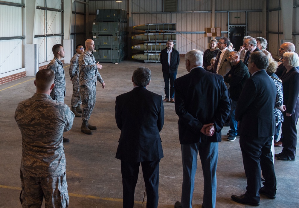 RAF Welford hosts civic leaders