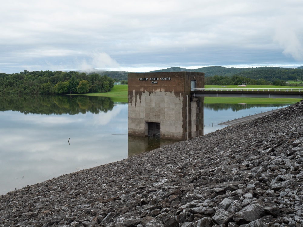 Sayers dam successfully prevents major Tropical Depression Gordon and Florence floods