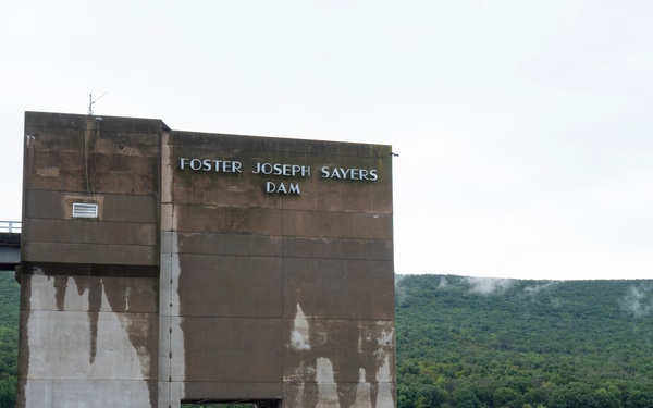 Sayers dam successfully prevents major Tropical Depression Gordon and Florence floods