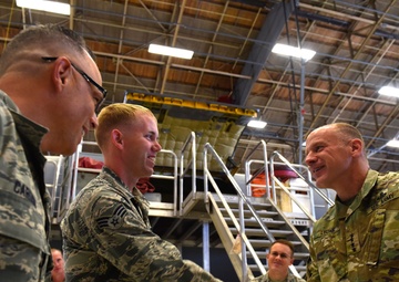 USTRANSCOM Commander Visit