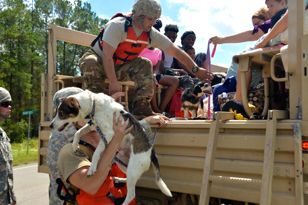 N.C. Guard Soldiers shuttle civilians across flooded waters during Hurricane Florence