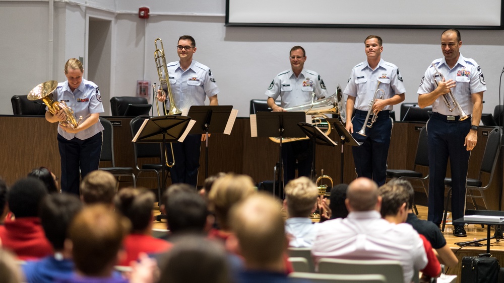 Air Force Band conducts music workshop for Bossier Parish students
