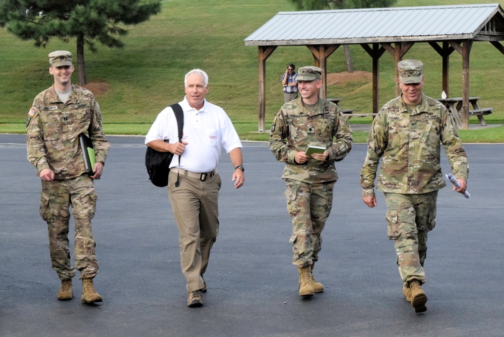 USACE Director for Contingency Operations meets with Wilmington District leaders