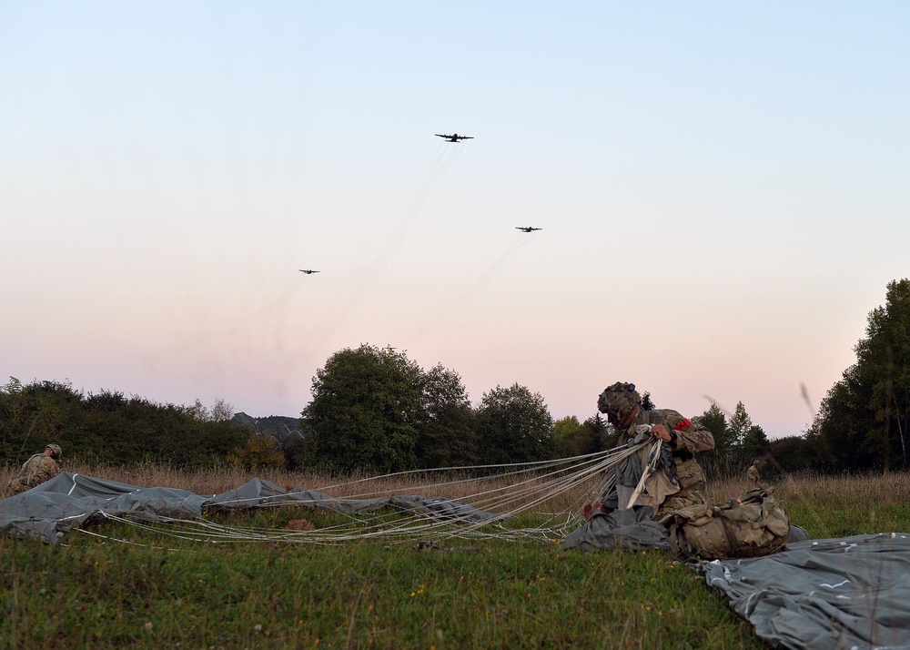 Air Force assists Army during Saber Junction 18