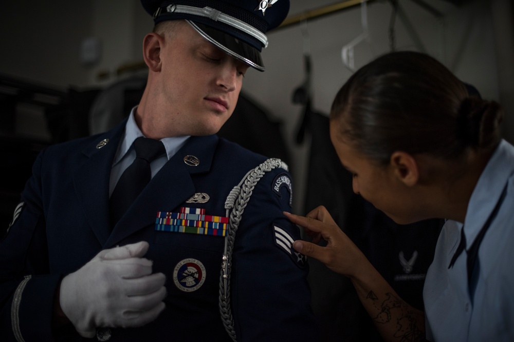 Ceremonial guardsmen ‘honor with dignity’
