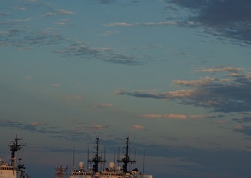 Coast Guard Cutter Hamilton oversees Surface Action Group North Carolina during Hurricane Florence response