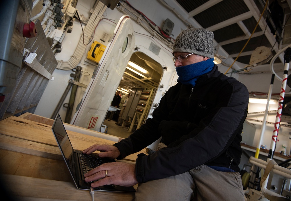 Coast Guard Cutter Healy conducts Arctic patrol in support of the Office of Naval Research