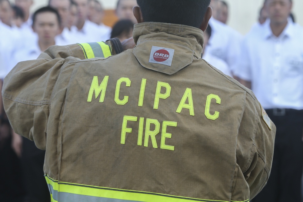 MCIPAC hosts firefighting demonstration for Fukuoka Prefecture Fire Academy cadets