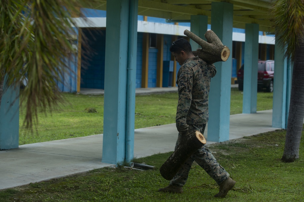 31st MEU Marines and Sailors clear the way after Typhoon Mangkhut in Rota, CNMI