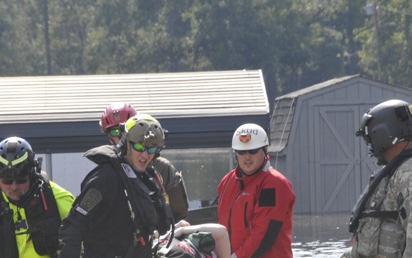 Pa. Guard rescues two S.C. flood survivors