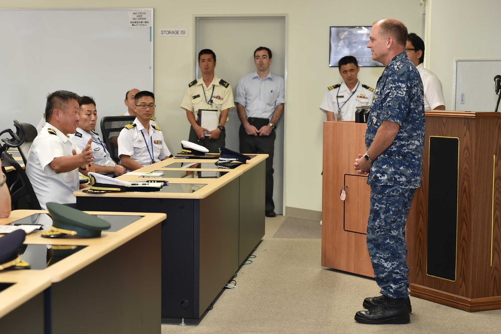 CNFJ/CNRJ hosts Japanese Ministry of Defense Joint Staff College Senior Officers