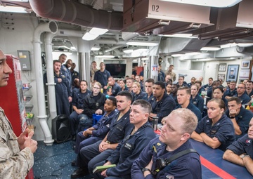 Lt. Col. Salcido speaks to Sailors aboard USS Jason Dunham