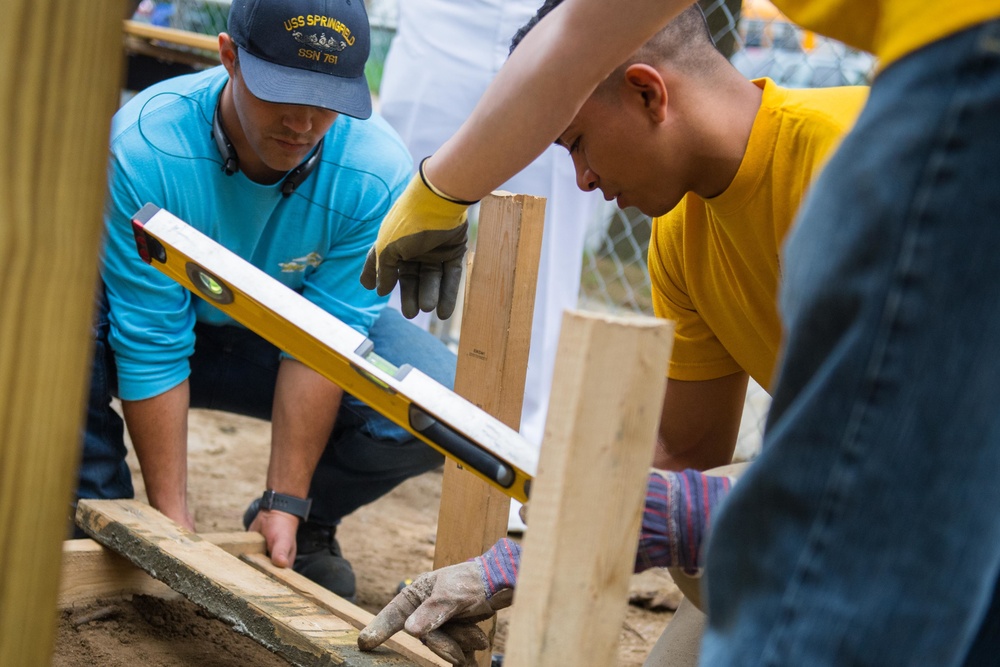 Sailors Assist with Habitat for Humanity Build