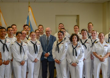 Third class of Navy corpsmen graduate from trauma training in Chicago