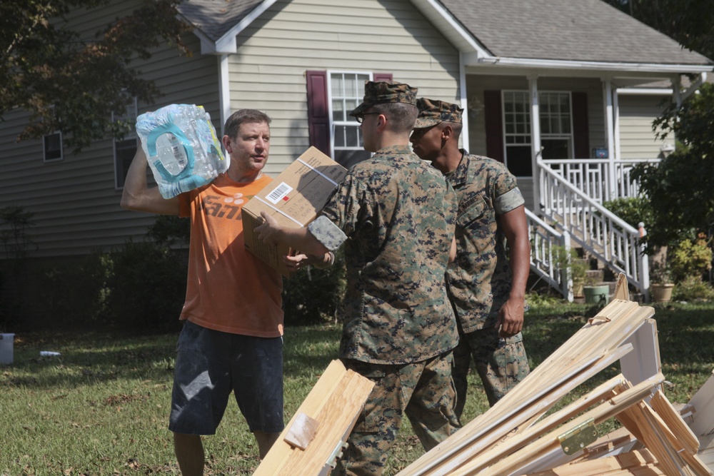 Cherry Point Marines provide relief for Hurricane Florence Survivors