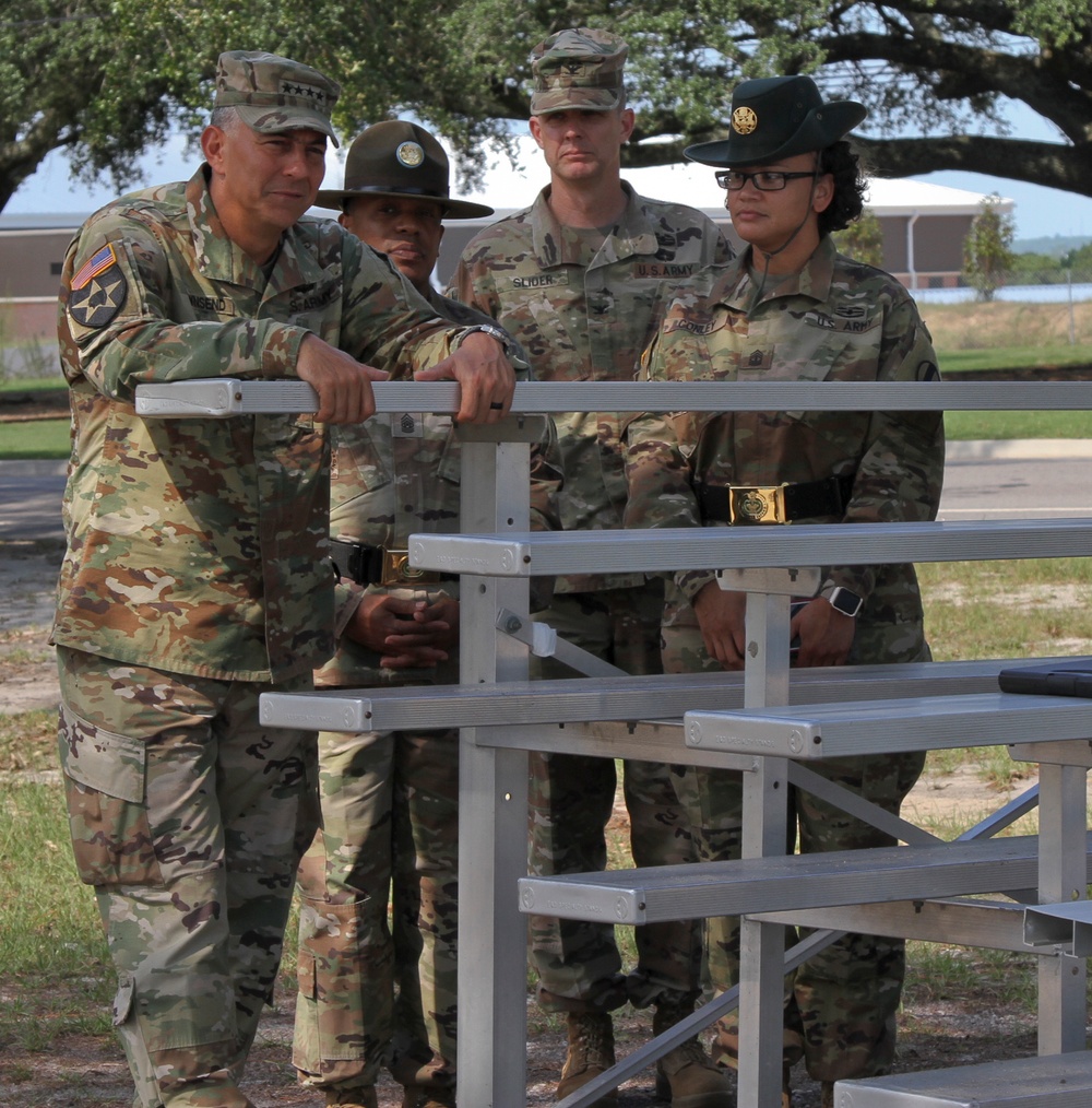 TRADOC Commander visits USADSA